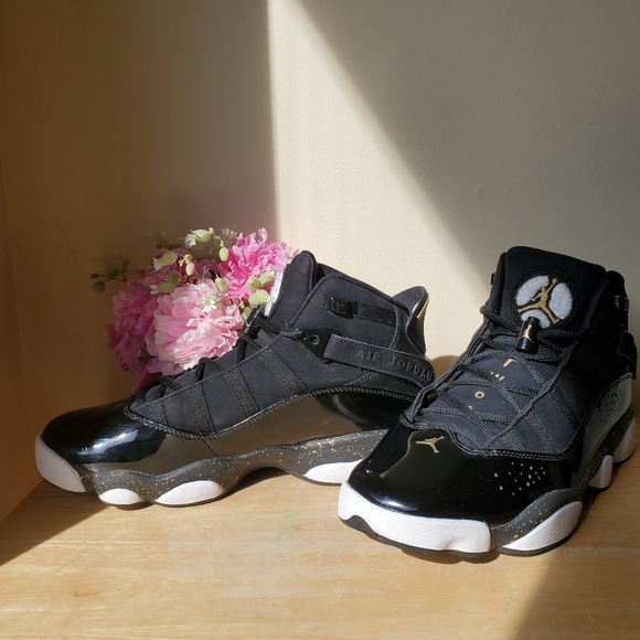 Air Jordan 6 Rings 'Black Metallic Gold' - Picture 2 of 16